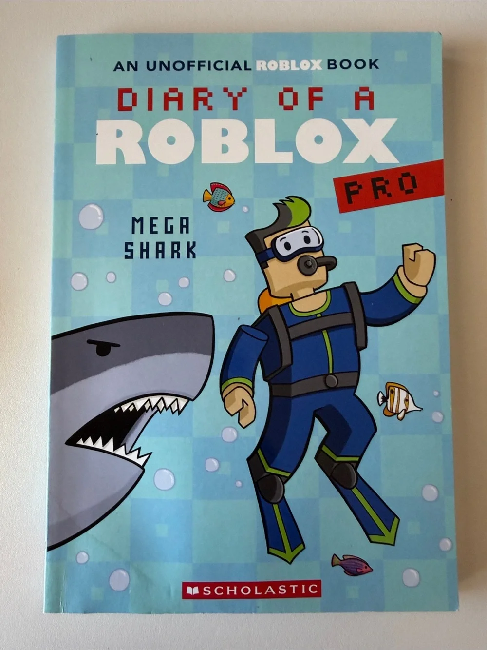 Roblox Book Bundle - Top Adventure Games Guide, Lava Chase and Mega Shark books